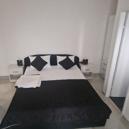 Villa Goda Tučepi Exteriör bild
