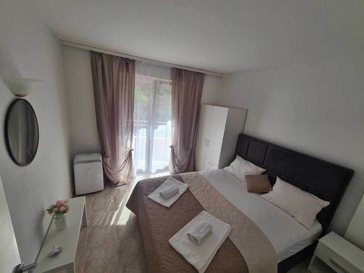 Villa Goda Tučepi Exteriör bild