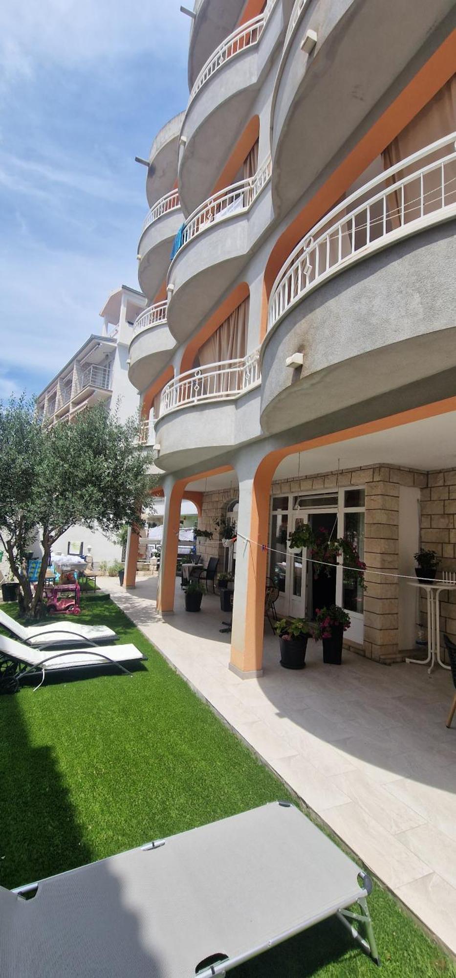 Villa Goda Tučepi Exteriör bild